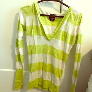 American eagle sweater